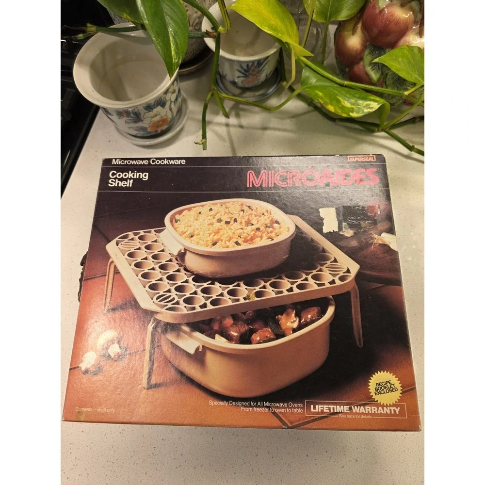 Vintage SUPERSEAL Microwave Cooking Shelf Cookware